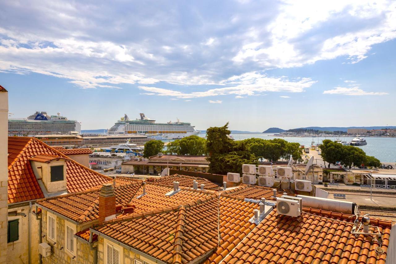 Luxury Apartment Olavia Rooftop Terrace & Seaview Split Zewnętrze zdjęcie