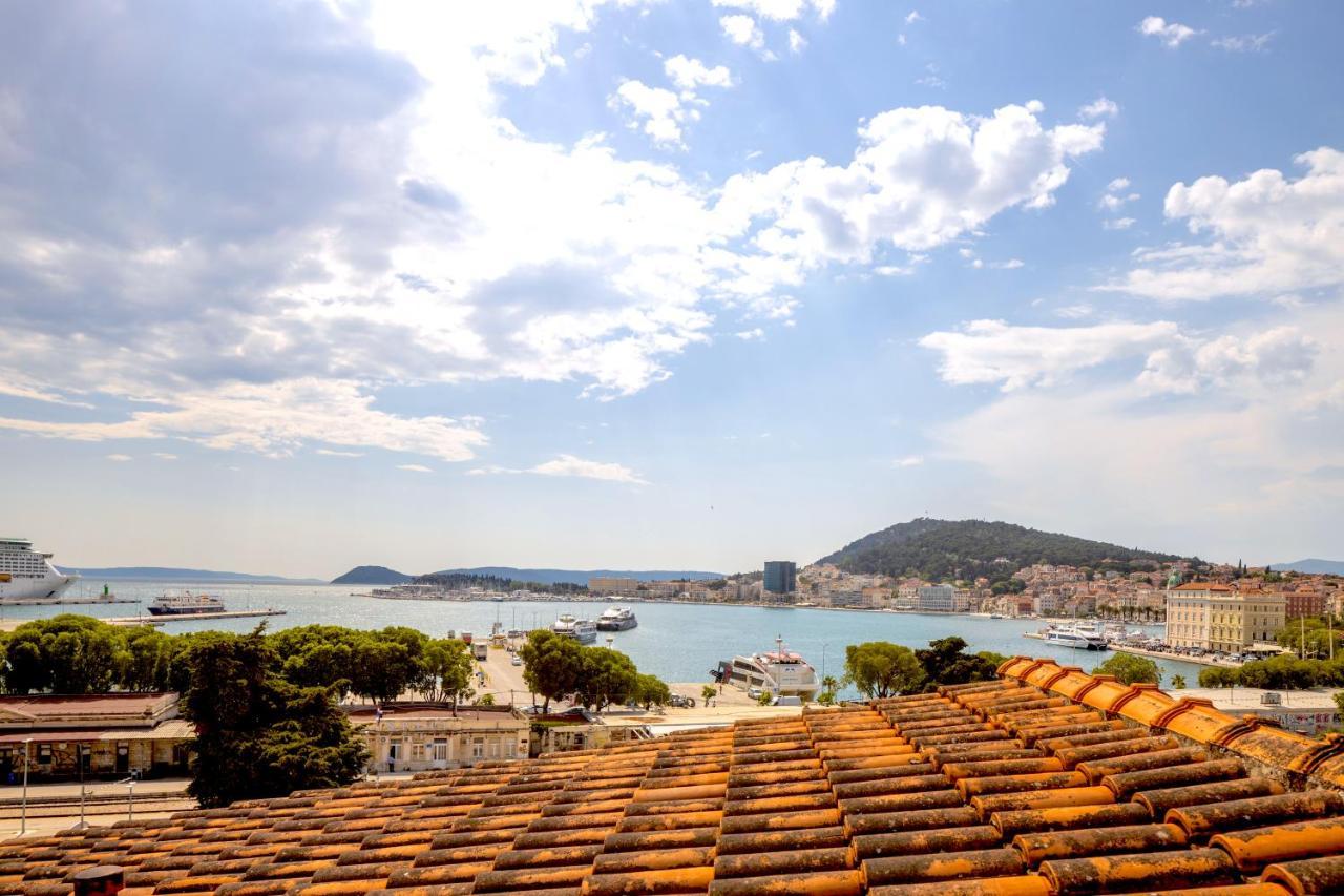 Luxury Apartment Olavia Rooftop Terrace & Seaview Split Zewnętrze zdjęcie